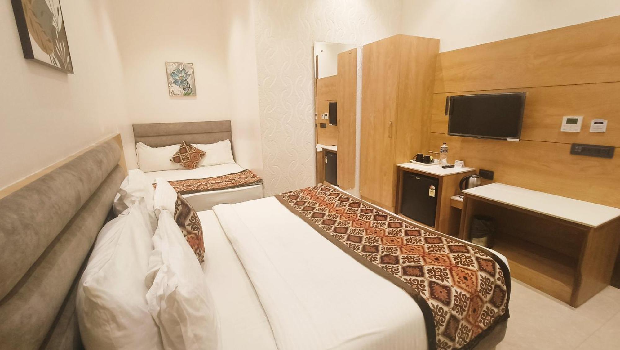 Blessings Hotel Amritsar Exterior foto